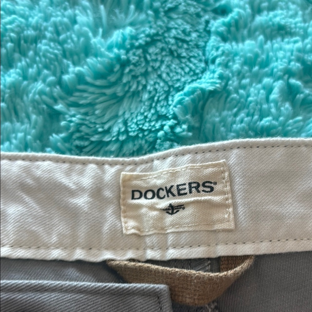 🦸‍♂️Big & Tall -Gray Men's Dockers shorts in UEC - Picture 2 of 7
